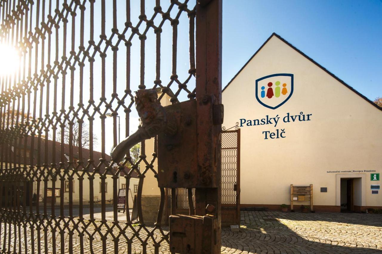 Penzion Pansky Dvur Telc Bagian luar foto
