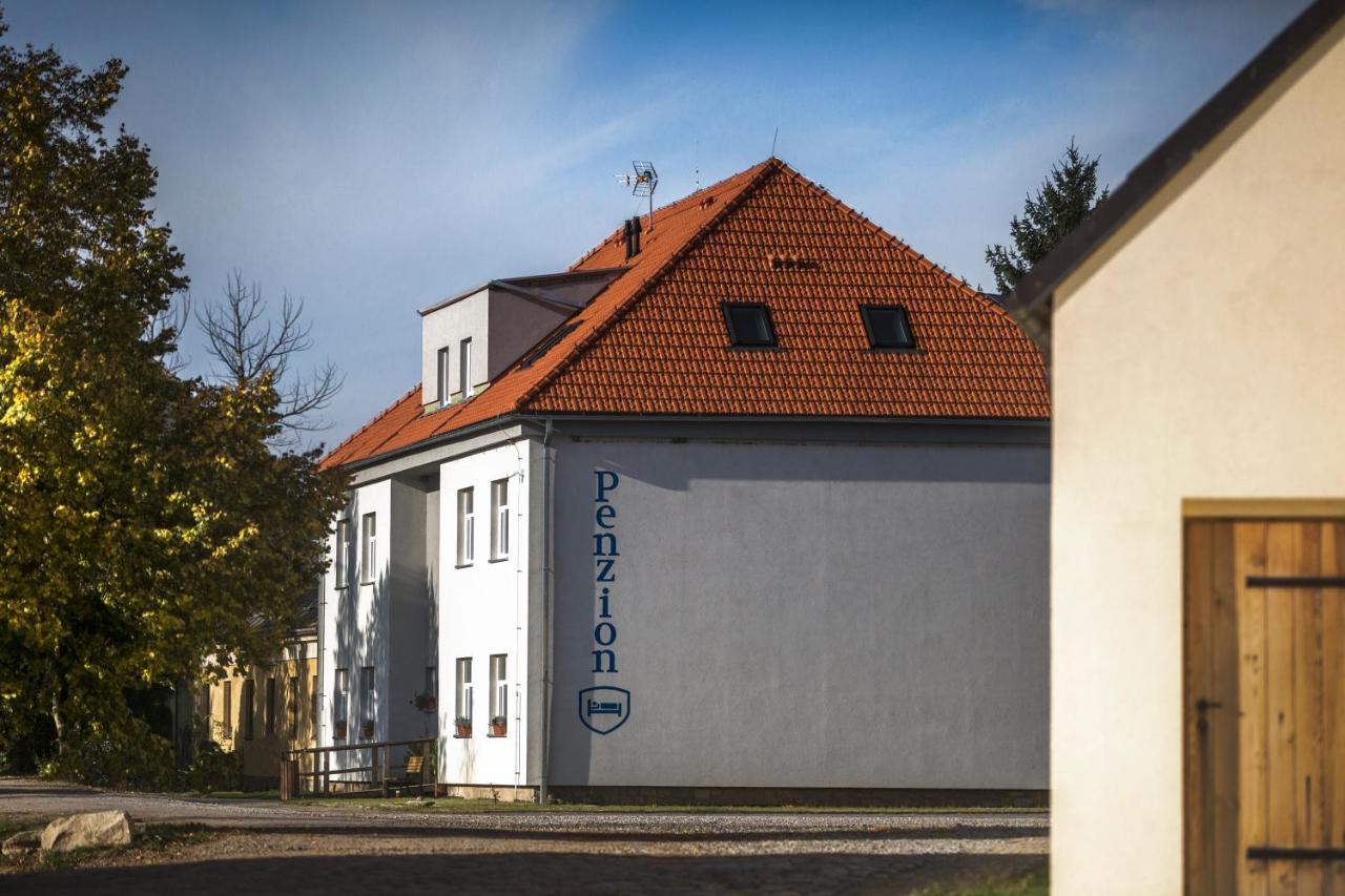 Penzion Pansky Dvur Telc Bagian luar foto