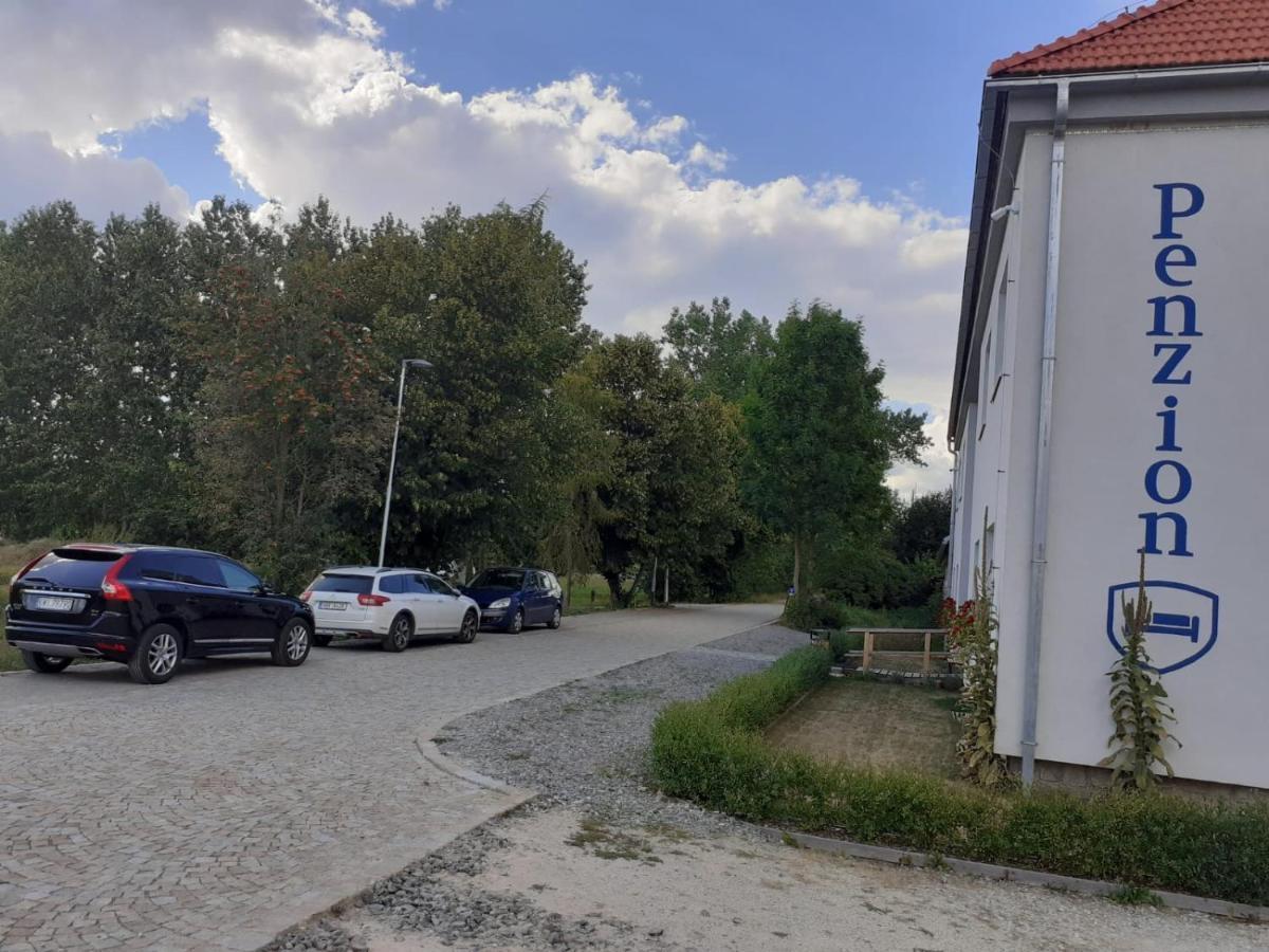 Penzion Pansky Dvur Telc Bagian luar foto