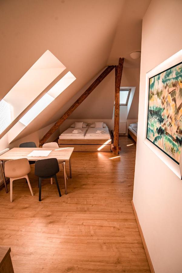 Penzion Pansky Dvur Telc Bagian luar foto